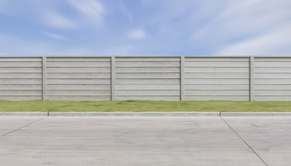 Cost of Concrete Fence Installation in Roseville